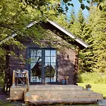 Villa Aurinkoranta Moekki Merenrannalla!