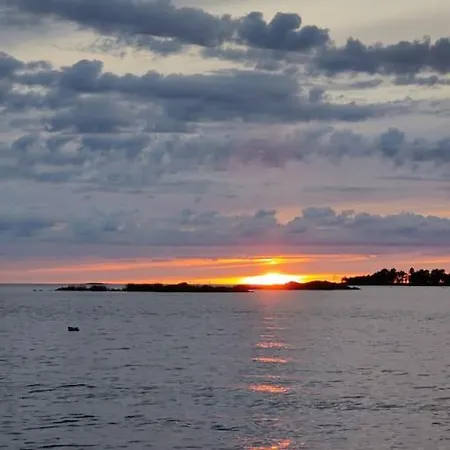 Villa Aurinkoranta Moekki Merenrannalla! Raahe