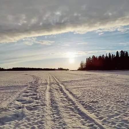 Villa Aurinkoranta Moekki Merenrannalla! Raahe