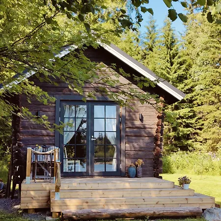 Villa Aurinkoranta Moekki Merenrannalla!