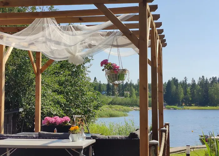 Aurinkoranta Moekki Merenrannalla!